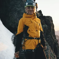 Y MountainLine Hybrid Softshell Jacket Women